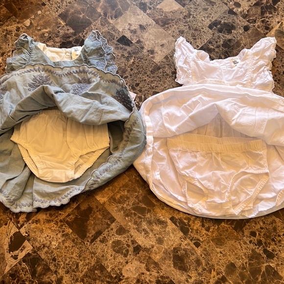 2 OshKosh Bgosh Dresses. 1 NWT. - Picture 5 of 7